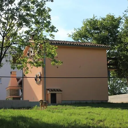 With A Parking Space Sveti Martin, Istria - Sredisnja Istra - 7634 Apartman